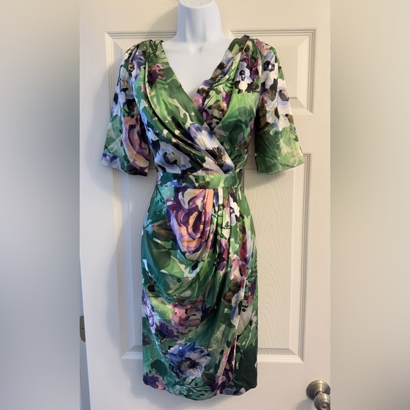 St. John Black Label Multi-Color Floral Silk Dress Size 2 - Picture 1 of 10